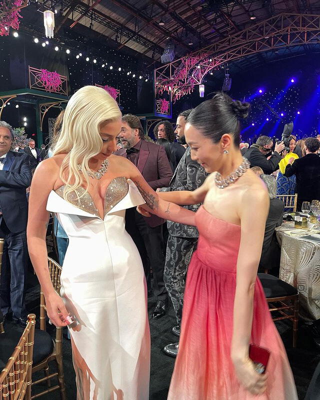 Lady Gaga Kim Joo Ryung SAG Awards 2022 El juego del calamar Squid game