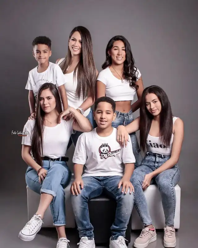 Samahara Lobatón se distanció de su madre y hermanos.