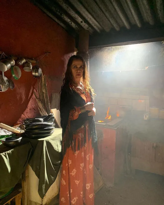 La gitana interpretada por Alejandra Miranda será la villana de Pasión de gavilanes 2. Foto: Instagram/@miranda_laaleja