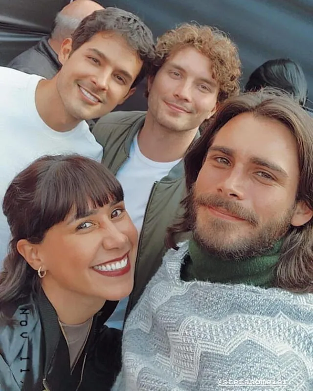 Stefano Meier junto a los actores de "Maricucha 2". Foto: Instagram