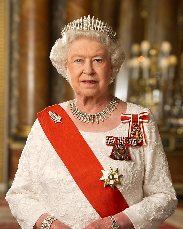 La reina Isabel II del Reino Unido tiene 93 años.
