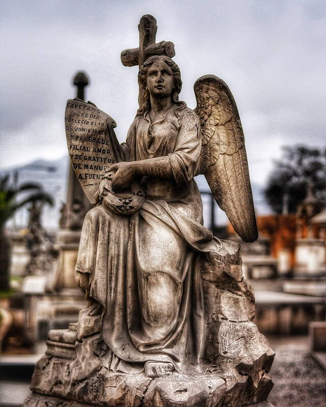 Monumento a Cayetano Heredia, Presbítero Maestro, Fotografía del peruano Christian Salazar