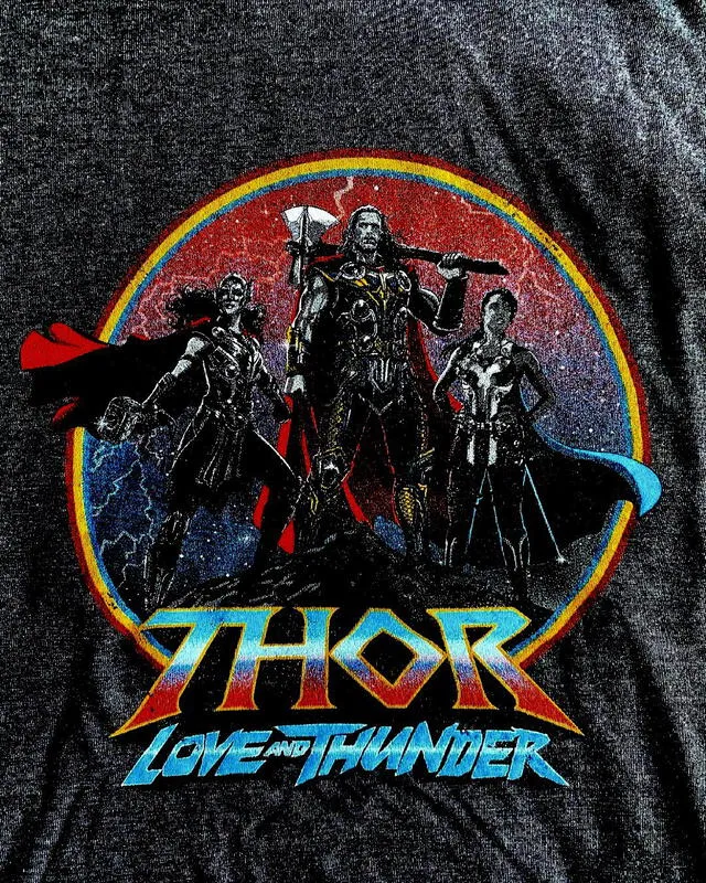 Primer vistazo de Jane Foster en lo que sería la mercancía oficial de Thor: love and thunder. Foto: Twitter/@lovethundernews