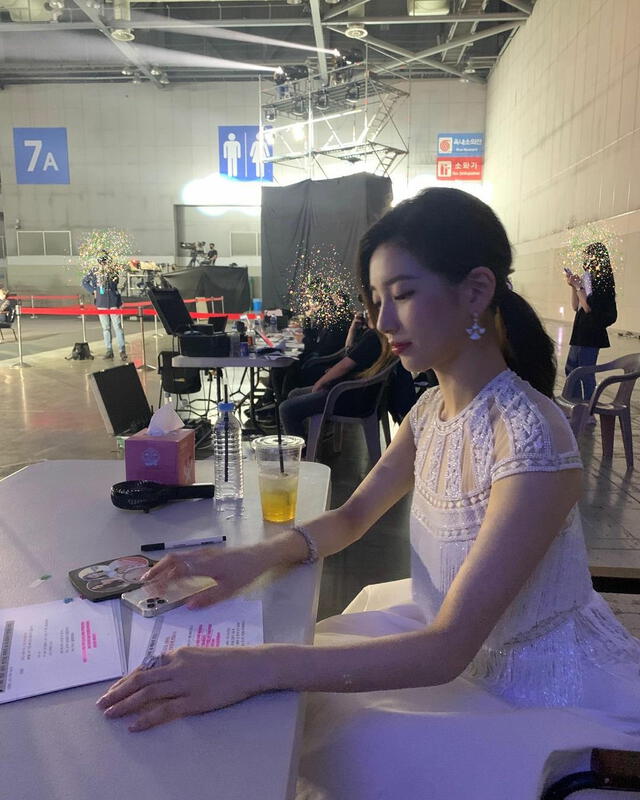 Suzy en los Baeksang Arts Awards. Foto: Instagram