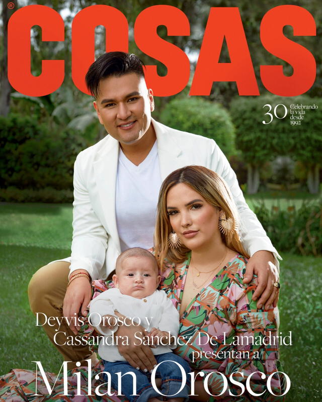 27.2.2022 | Portada de la revista COSAS con Deyvis Orozco, Cassandra Sánchez y Milán. Foto: Cassandra Sánchez/Instagram