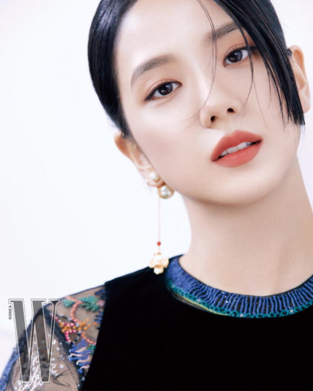 Sesión de fotos a Jisoo para W Korea y Dior. Foto: W Korea