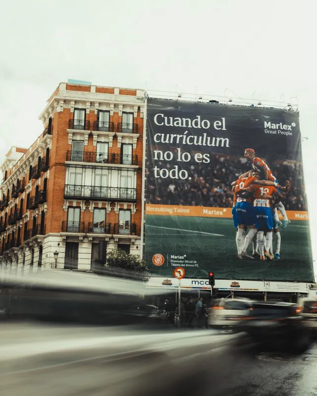 Banner de los canarios. Foto: Girona   