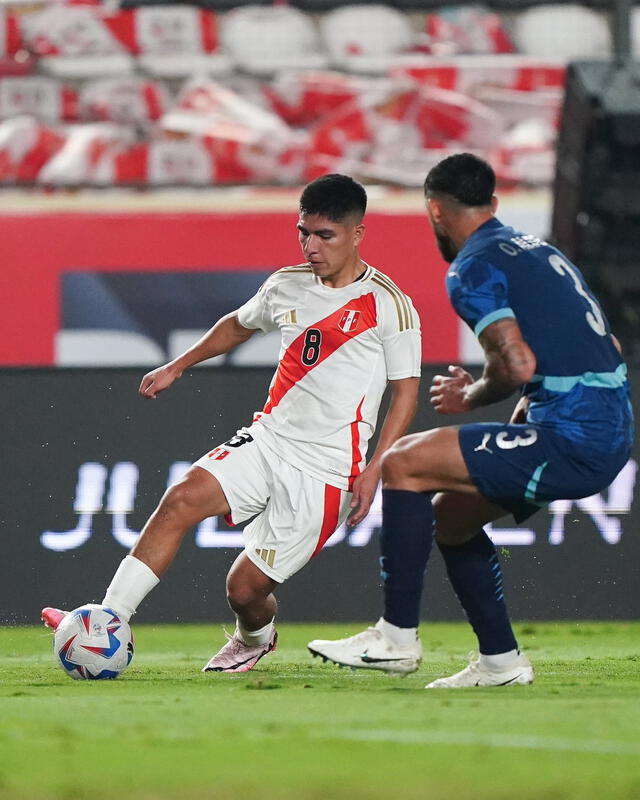 Piero Quispe juega actualmente en Pumas de México. Foto: FPF.   