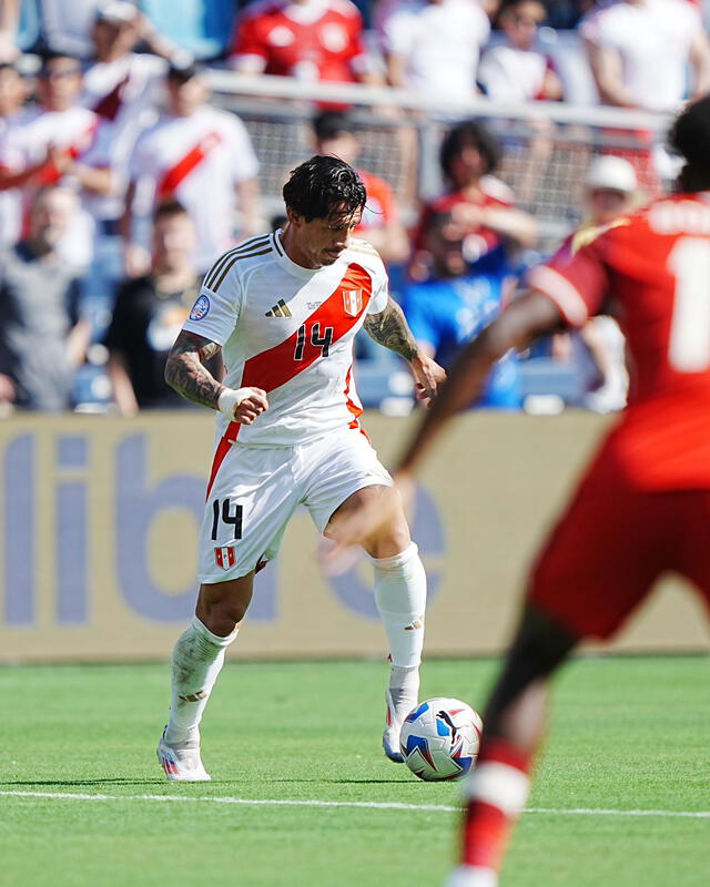 Gianluca Lapadula en el partido ante Canadá. Foto: La Bicolor Gianluca Lapadula en el partido ante Canadá. Foto: La Bicolor
