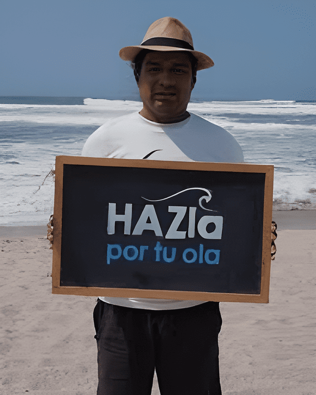  Campaña en Perú que promueve la protección legal de sus olas. Foto: Facebook    