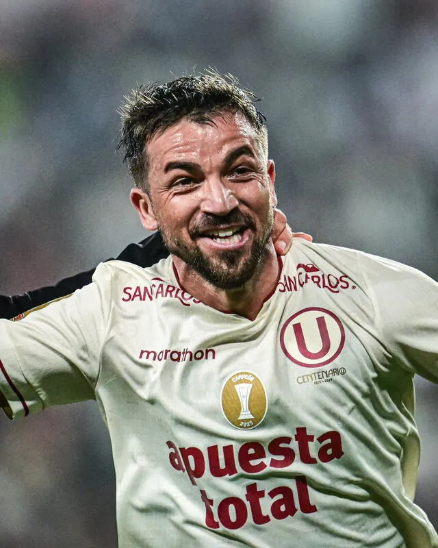 Gabriel Costa anotó su primer gol con camiseta de Universitario de Deportes. Foto: Liga 1 Te Apuesto Gabriel Costa anotó su primer gol con camiseta de Universitario de Deportes. Foto: Liga 1 Te Apuesto