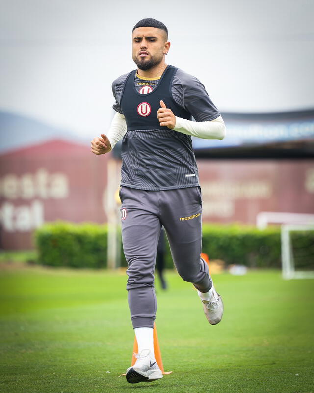  Universitario se preparó en su último entrenamiento en Campo Mar. Foto: Universitario   