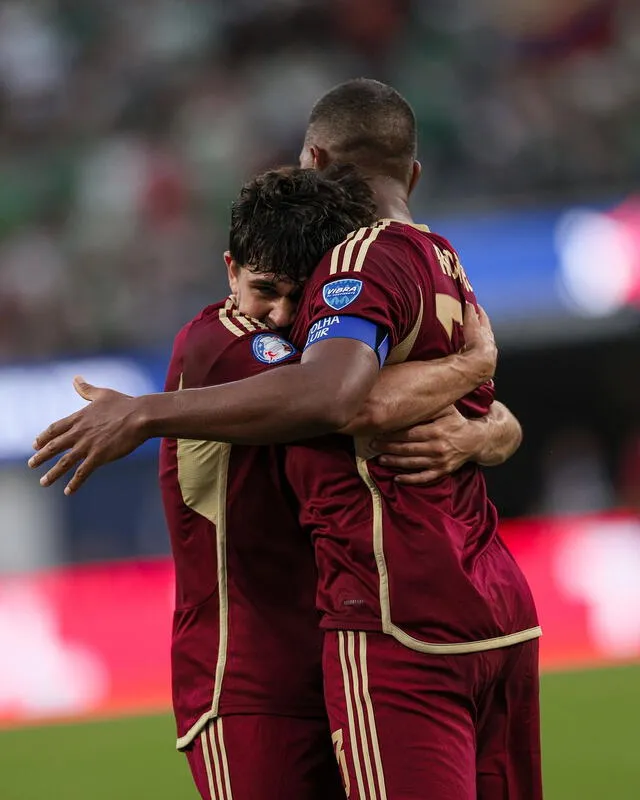 Rondón ha sido el salvador de la Vinotinto. Foto: la Vinotinto   