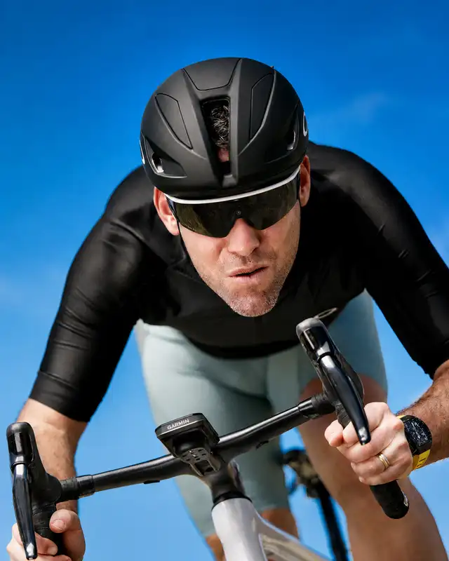 Oakley Meta HSTN son los primeros lentes de sol de Oakley y Meta para atletas y entusiastas del deporte. Foto: Meta Oakley Meta HSTN son los primeros lentes de sol de Oakley y Meta para atletas y entusiastas del deporte. Foto: Meta