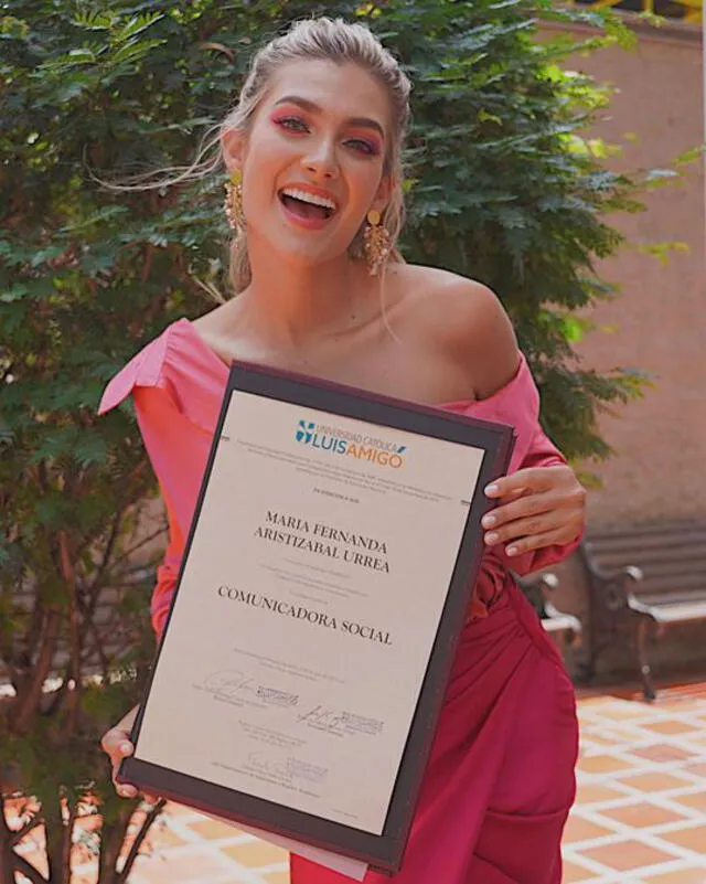 En julio de 2021, María Fernanda obtuvo su título como Comunicadora Social en la Universidad Católica Luis Amigó. Foto: Instagram María Fernanda