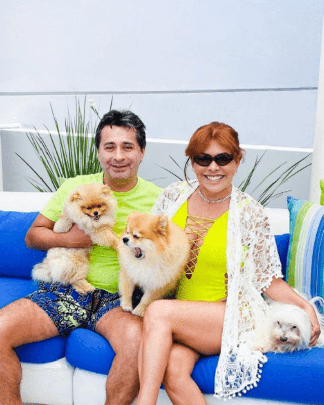 Magaly Medina y Alfredo Zambrano viven juntos y tienen dos mascotas, que la conductora ya ha presentado en uno de sus videos de YouTube. Foto: Magaly Medina/Instagram
