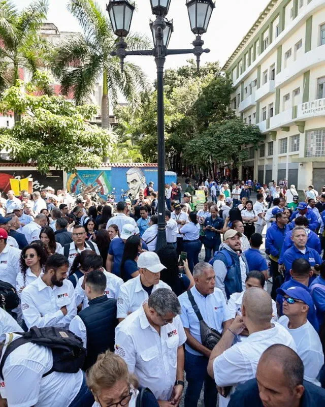 Reservistas y adultos mayores también se sumaron a la Milicia Nacional. Reservistas y adultos mayores también se sumaron a la Milicia Nacional.