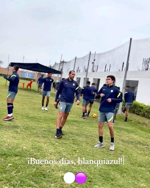 Hernán Barcos y Juan Pablo Goicochea entrenaron juntos este miércoles 12. Foto: Alianza Lima