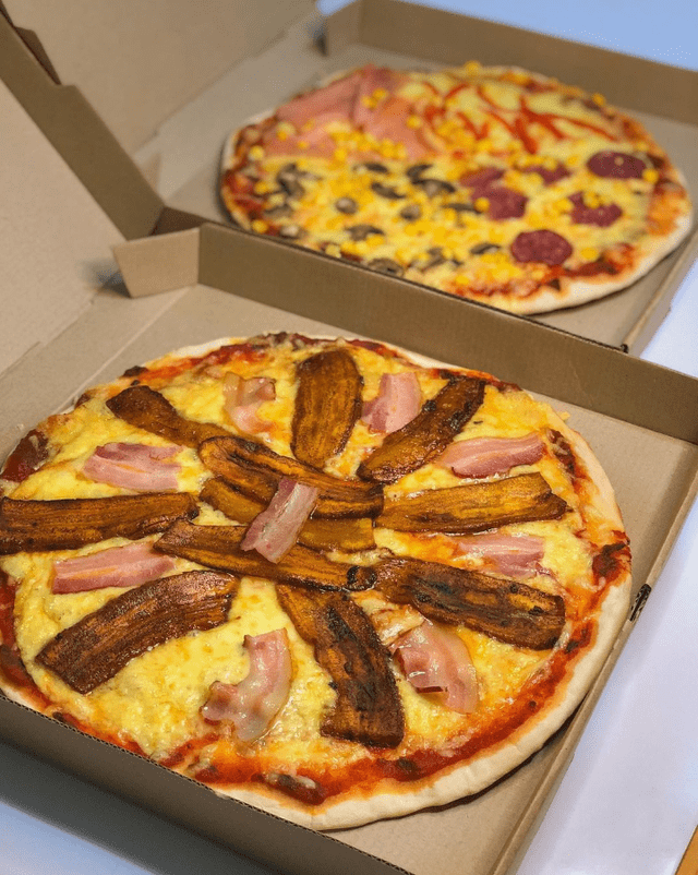  Pizza Maracucha con Tajadas de plátano. Foto: La Molinera Instagram.<br>   