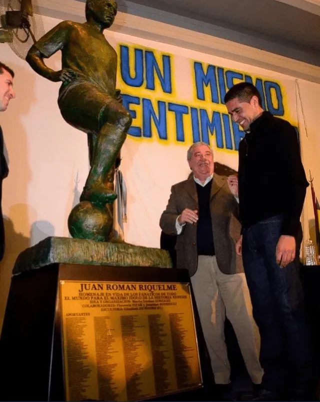 Los mejores futbolistas que fueron inmortalizados con estatuas en el mundo