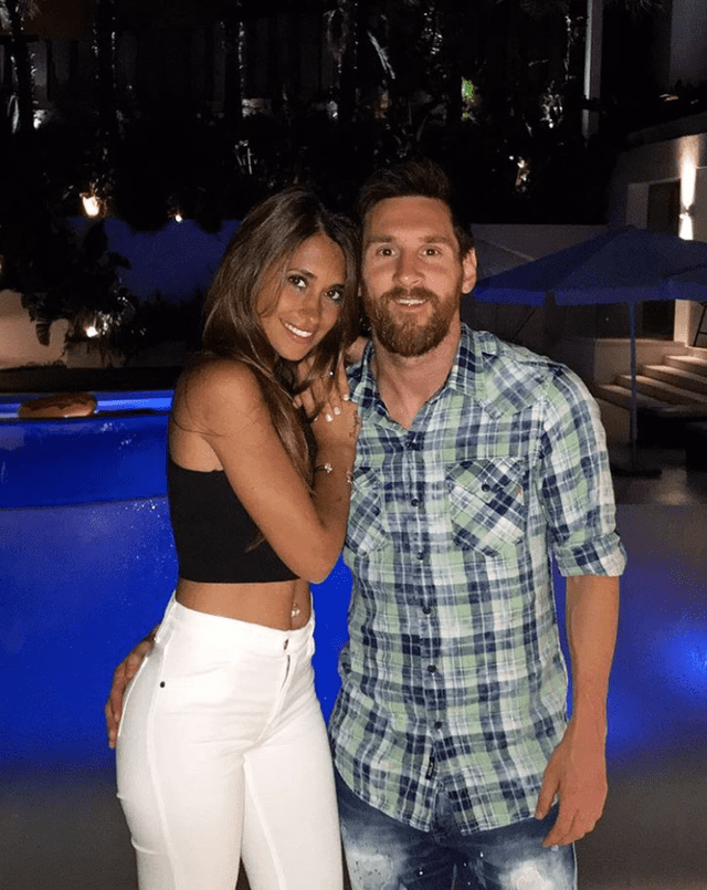 Lionel Messi fue tendencia por intensas caricias a Antonela Roccuzzo en plena fiesta