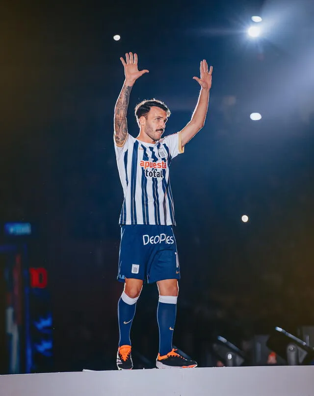 Sebastián Rodríguez es uno de los refuerzos de Alianza Lima para el 2024. Foto: Alianza Lima/X   