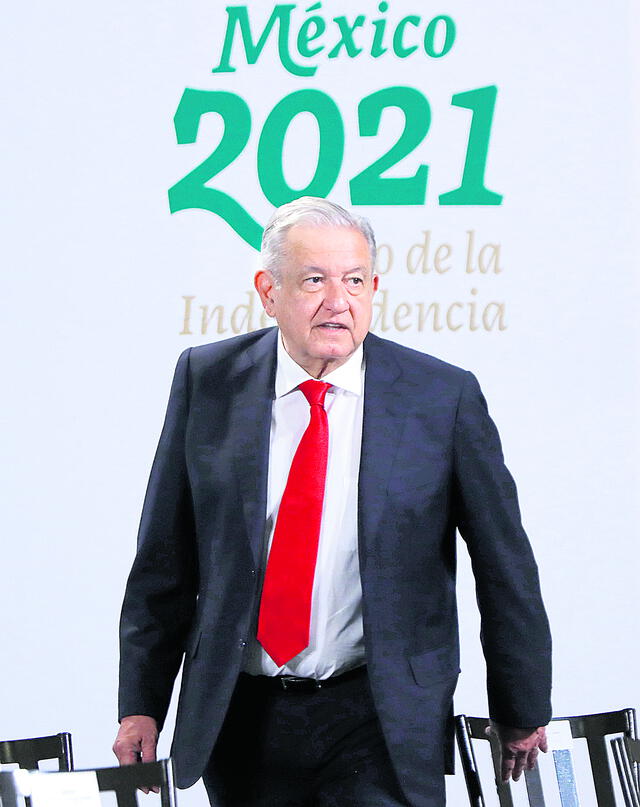 López Obrador rendirá su tercer informe con fuerza política pero rezagos
