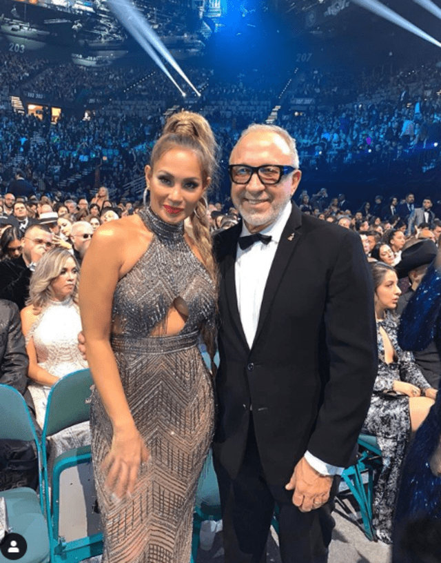 La "doble" de Jennifer Lopez en los Latin Grammy 2019. (Foto: Instagram)