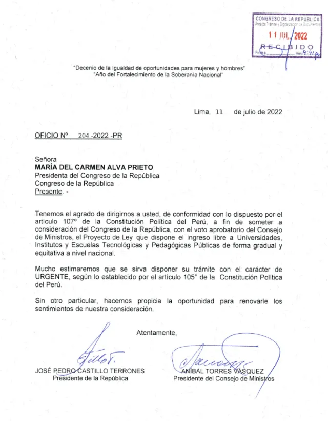 Pedro Castillo y Aníbal Torres firmaron oficio dirigido a María del Carmen Alva. Foto: cortesía