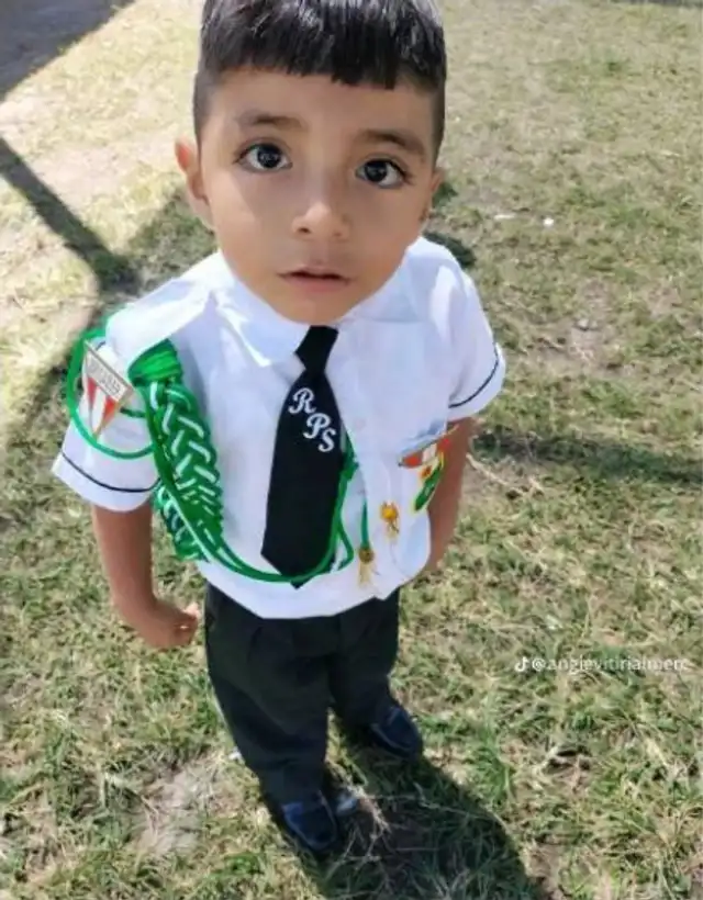  <strong>A.Y.N.S.V</strong> mide 1.05 metros, es de tez trigueña y tiene cabello castaño oscuro, así como una cicatriz en la ceja del lado derecho. Foto: La República.   