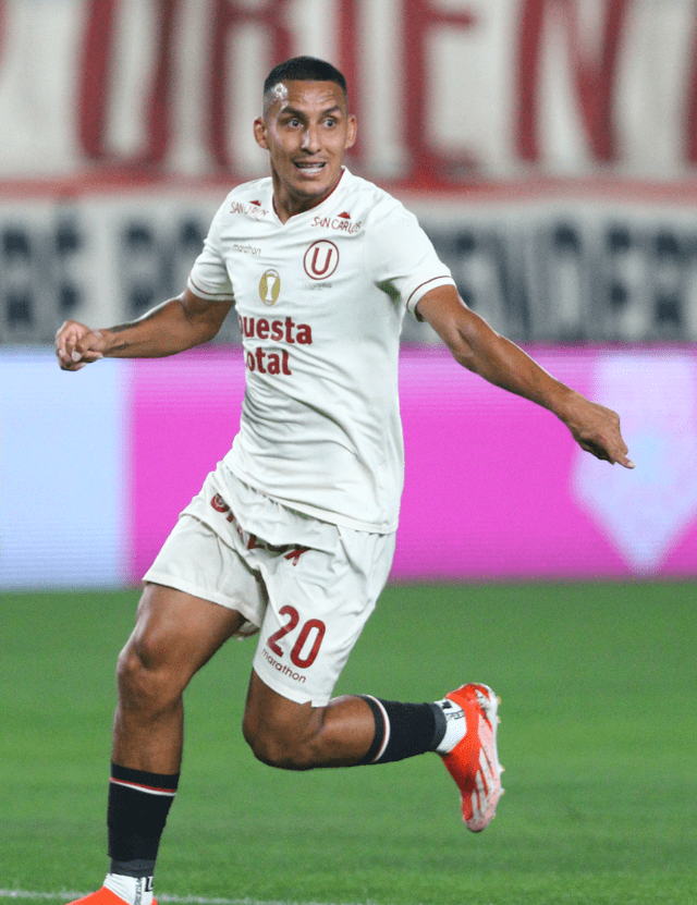 Álex Valera fue titular en el Universitario vs Alianza Atlético. Foto: Luis Jiménez/La República   