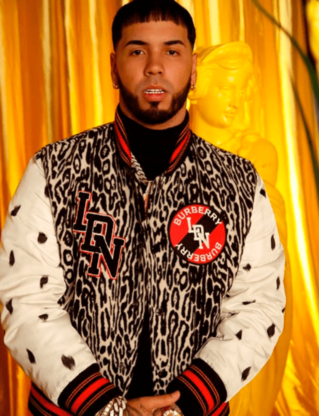 Anuel AA Instagram revela que sus abuelos dieron positivo para coronavirus y donará ganancias de su disco a enfermos.