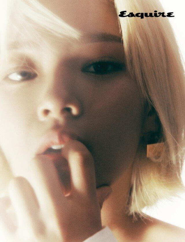 Jeongyeon, TWICE, Esquire Jeongyeon, TWICE, Esquire