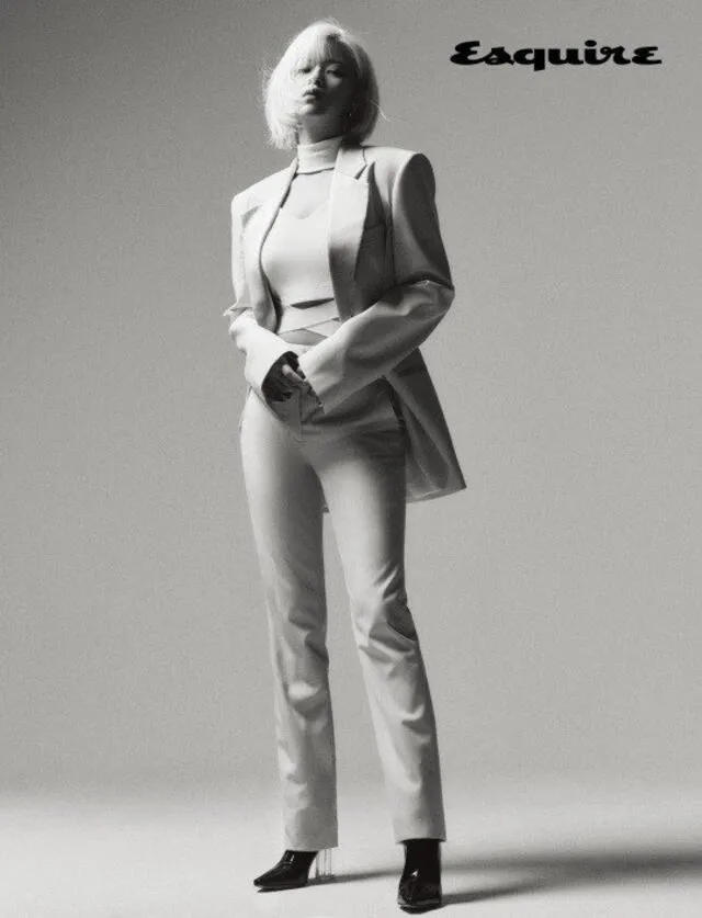 Jeongyeon, TWICE, Esquire Jeongyeon, TWICE, Esquire