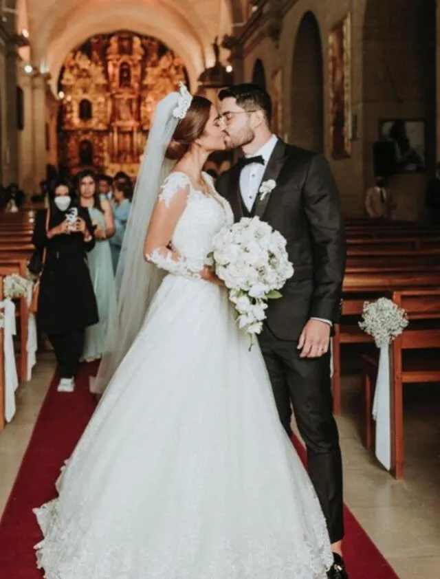  Priscila Howard se casó con Diego Vílchez. Foto: Captura Instagram<br>   