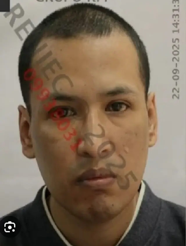 El sujeto habría mentido sobre su edad para engañar a la menor.   