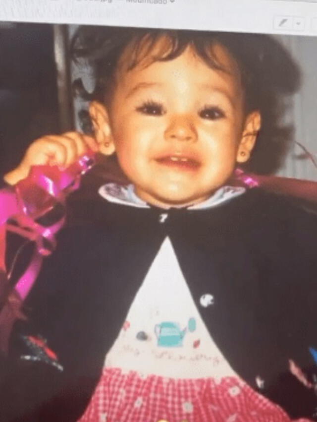 Danna Paola en sus primeros años de vida. Danna Paola en sus primeros años de vida.