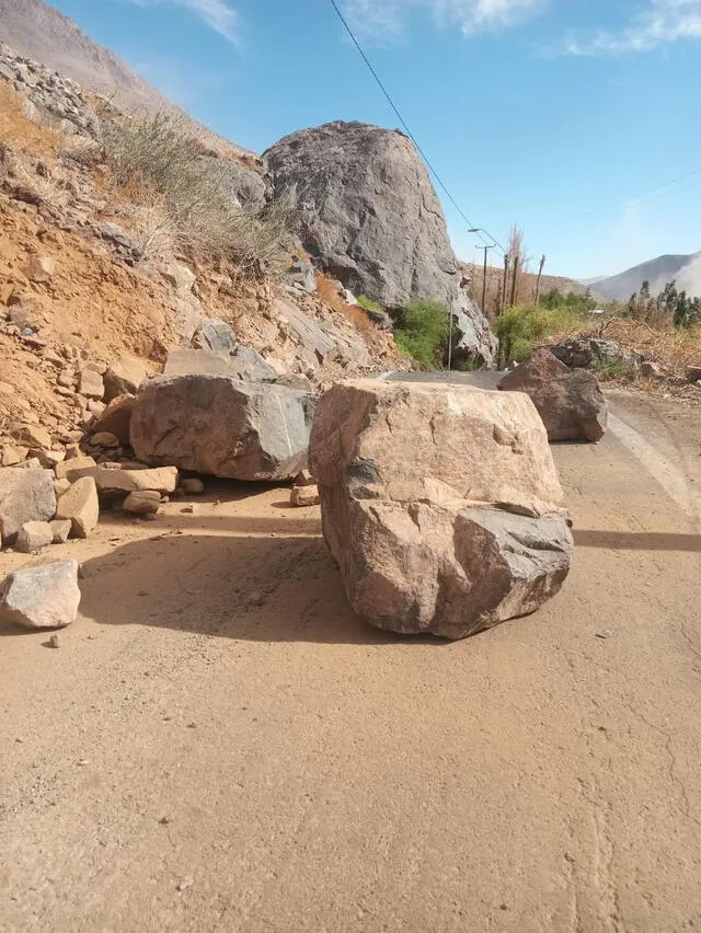 Rutas interrumpidas por el sismo en Chile. Foto: @guayacancl/X  