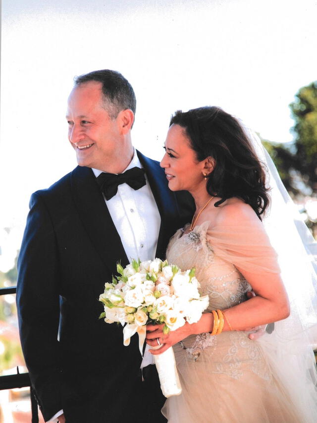  Kamala Harris y Doug Emhoff se casaron un 22 de agosto de 2014. Foto: El Confidencial<br>    