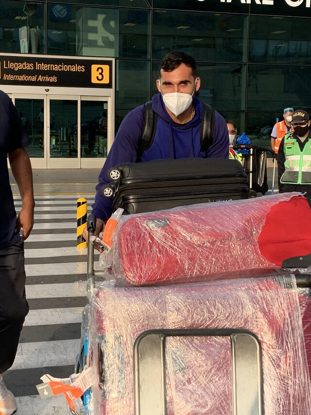 Pablo Míguez se encontraba entrenando por su cuenta en su natal Uruguay antes de llegar a la capital. Foto: Twitter/@Pamela_RiosCalmet/ESPN
