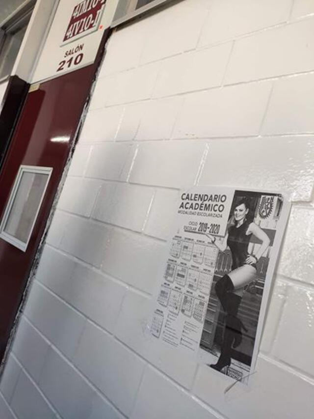 En una de las fotografías se puede ver el calendario donde aparece Maribel Guardia pegado en un muro del centro estudiantil. (FOTO: Facebook)