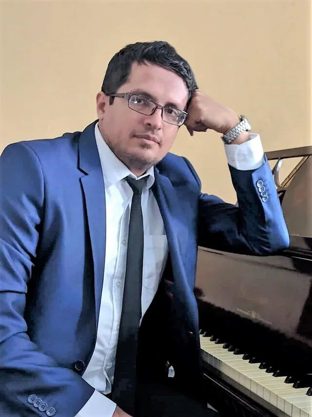 Iván Marquina Alván, del Conservatorio Regional de Música Carlos Valderrama de Trujillo.