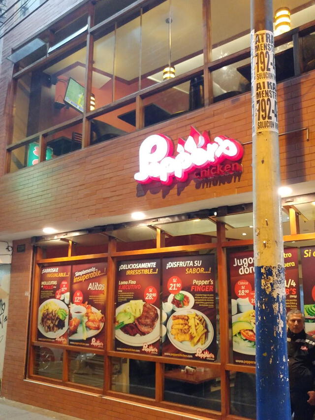 Pepper’s Chicken de la avenida Perú. Foto: Restaurant Gurú Pepper’s Chicken de la avenida Perú. Foto: Restaurant Gurú