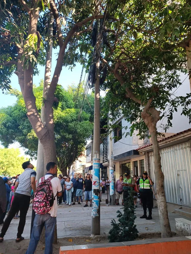  Policía llegó hasta el lugar de los hechos. Foto: Maribel Mendo LR    