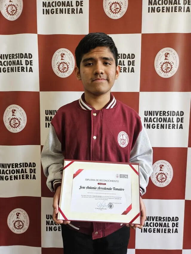  Además de su éxito en la UNI, José Arredondo ha demostrado ser un estudiante sobresaliente tras ingresar también a la PUCP y a la UNAC. Foto: UNI.   