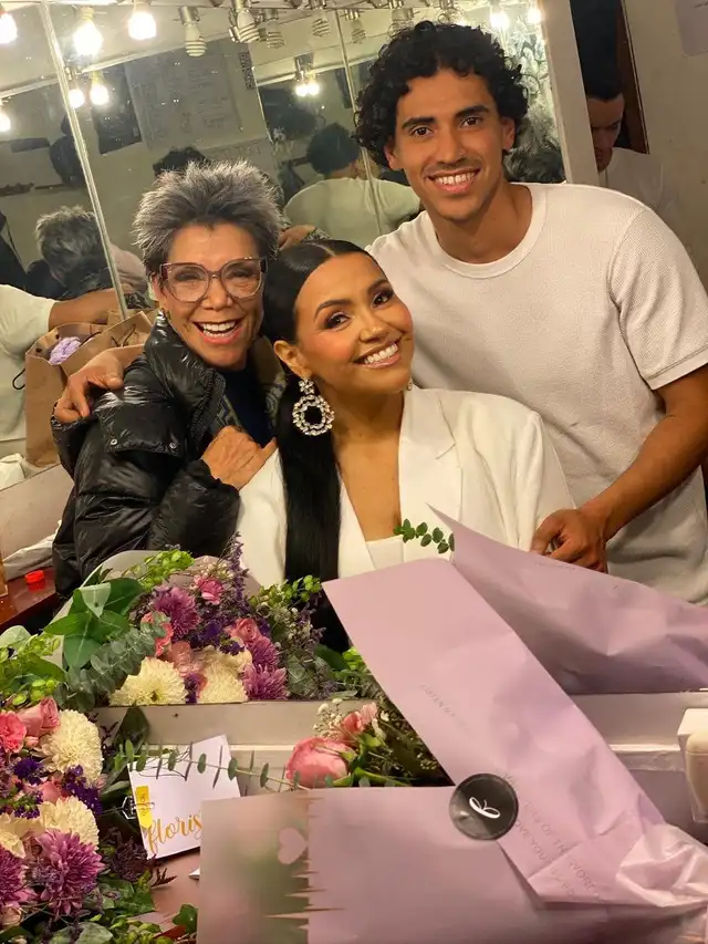 Joel, Shantall y Bettina. Foto: Instagram/bettinaoneto   