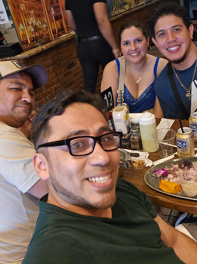  Javier Chumbes tiene compañeros peruanos en su actual trabajo en Pensilvania. Foto: Javier Chumbes. 