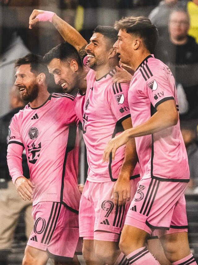 Messi y Suárez celebrando la clasificación. Foto: Inter Miami 