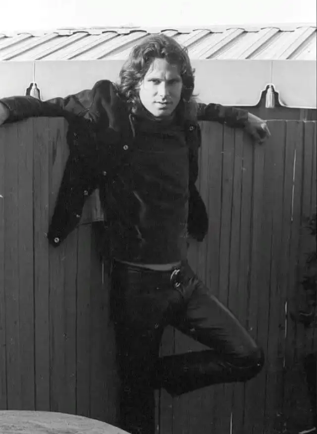 Jim Morrison Un D a Como Hoy Muri El M tico L der De La Banda The Jim Morrison Un D a Como Hoy Muri El M tico L der De La Banda The