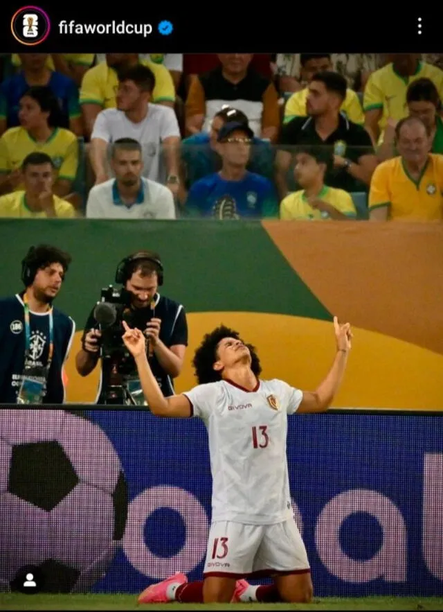 La cuenta oficial de FIFA publicó la postal con Eduard Bello celebrando. Foto: Instagram   